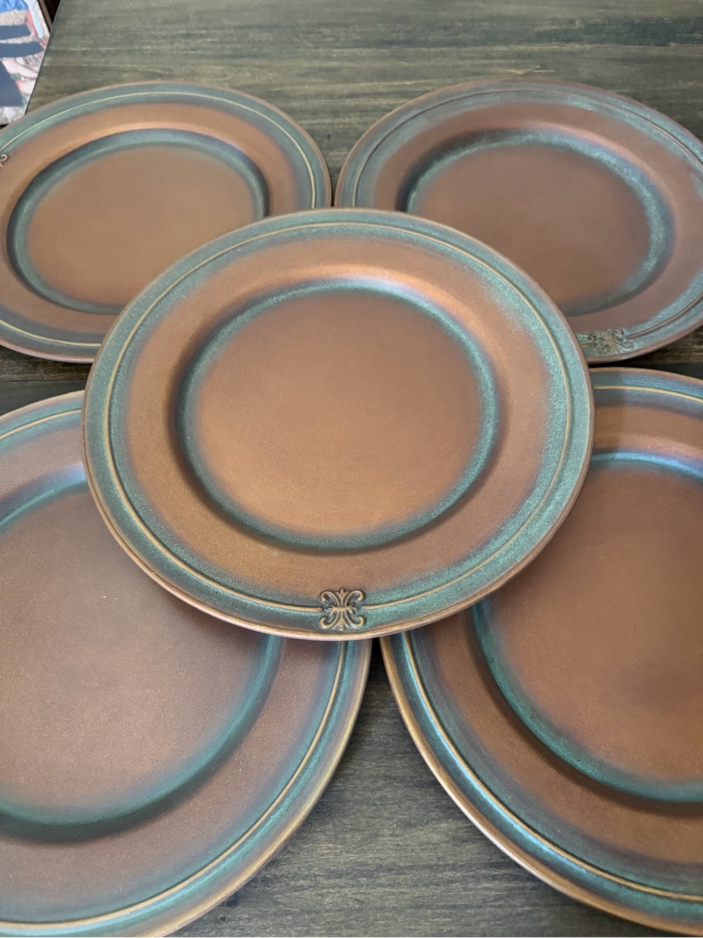 SLAH set if 5 charger plates